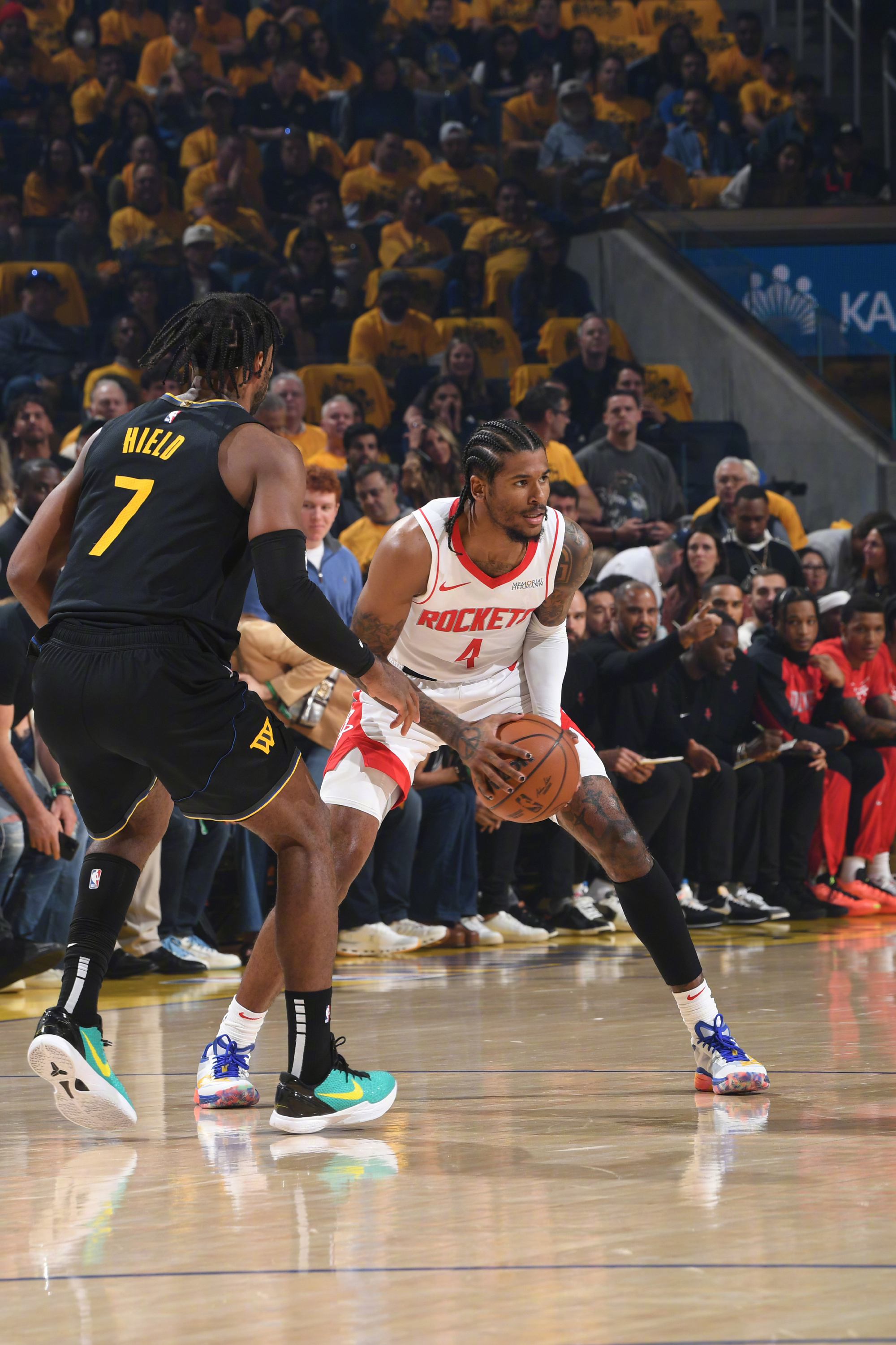 亚博登录入口 -关键时刻英超焦点战，休斯敦火箭主帅复盘，气氛紧张，轮换策略成焦点(21座桥高能枪战)